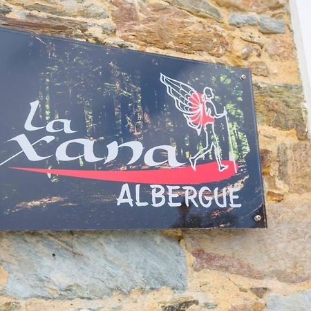Albergue La Xana Ла-Каридад Экстерьер фото